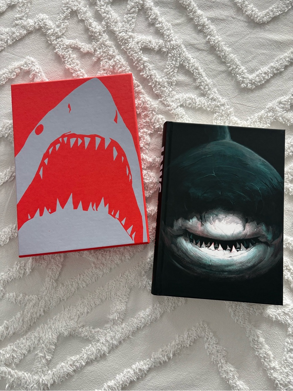 Folio Society Jaws by Peter Benchley Illustrated Hardcover w/ Slipcase